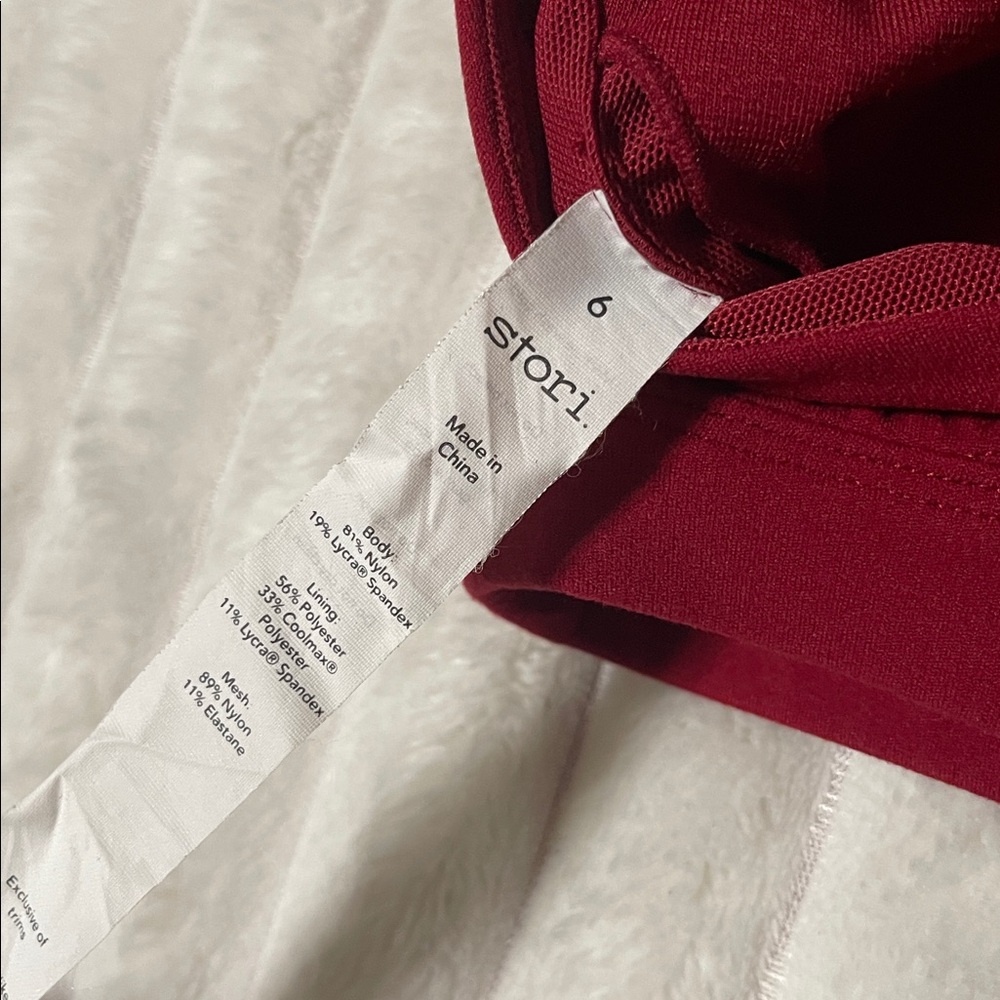 Stori Sport Bra | Size 6 - Picture 3 of 4